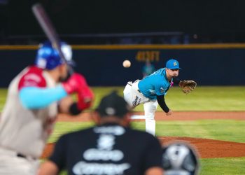 Bravos de León abre serie ante Charros como local con derrota