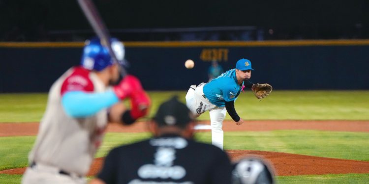 Bravos de León abre serie ante Charros como local con derrota