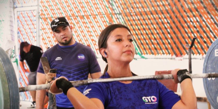 La poderosa delegación de halterofilia de Guanajuato va con todo a Nacionales Conade 2024