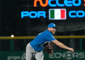 Reacciona Bravos de León y derrota a Olmecas, en la primera victoria con Matías Carrillo