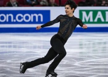 Estrena Donovan Carrillo programa largo al ritmo de “La Bikina”