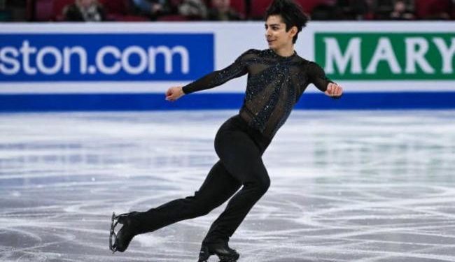 Estrena Donovan Carrillo programa largo al ritmo de “La Bikina”