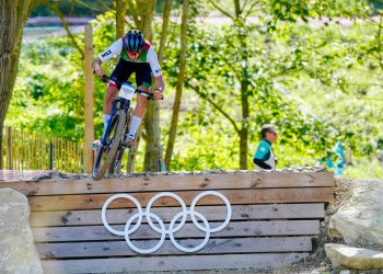 Adair Prieto finaliza cerca del top 20 en ciclismo de montaña en París 2024