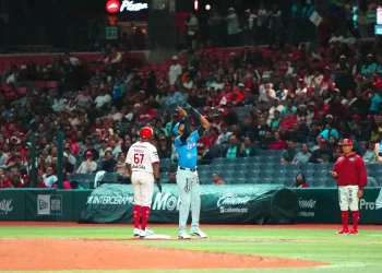 Bravos de León se mete a casa de Diablos Rojos del México por cierre digno