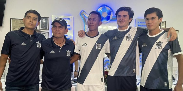 Siempre no… No se consuma el regreso del Unión de Curtidores