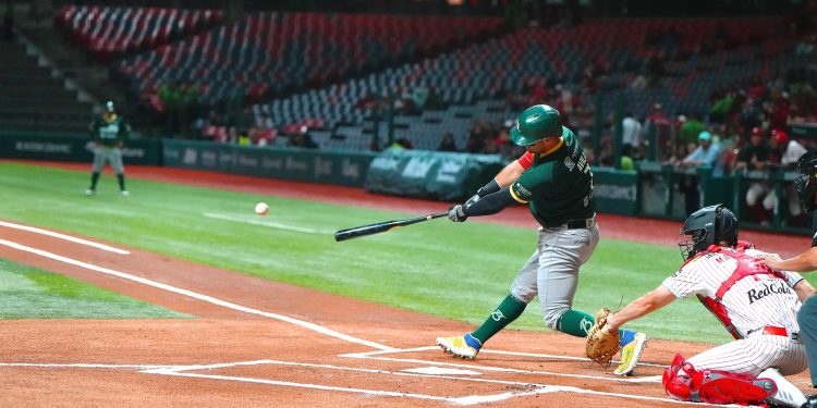 Bravos de León extravían brújula en el primero de la serie ante el México