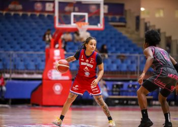 ¡Dramático! Freseras de Irapuato vence a Adelitas y alarga la serie al cuarto partido