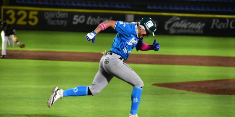 Completa Bravos de León barrida a Pericos en Puebla