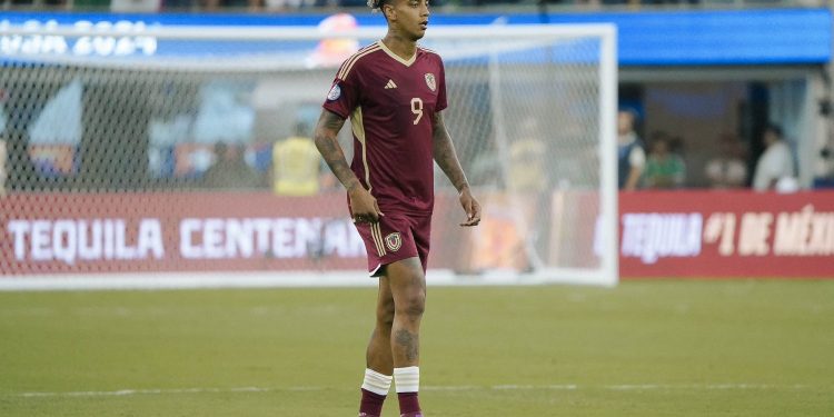 Jhonder Cádiz, el nuevo referente ofensivo del Club León