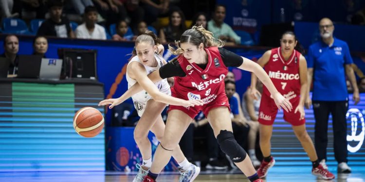 México sufre su tercera derrota y cierra fase de grupos con caída ante Italia