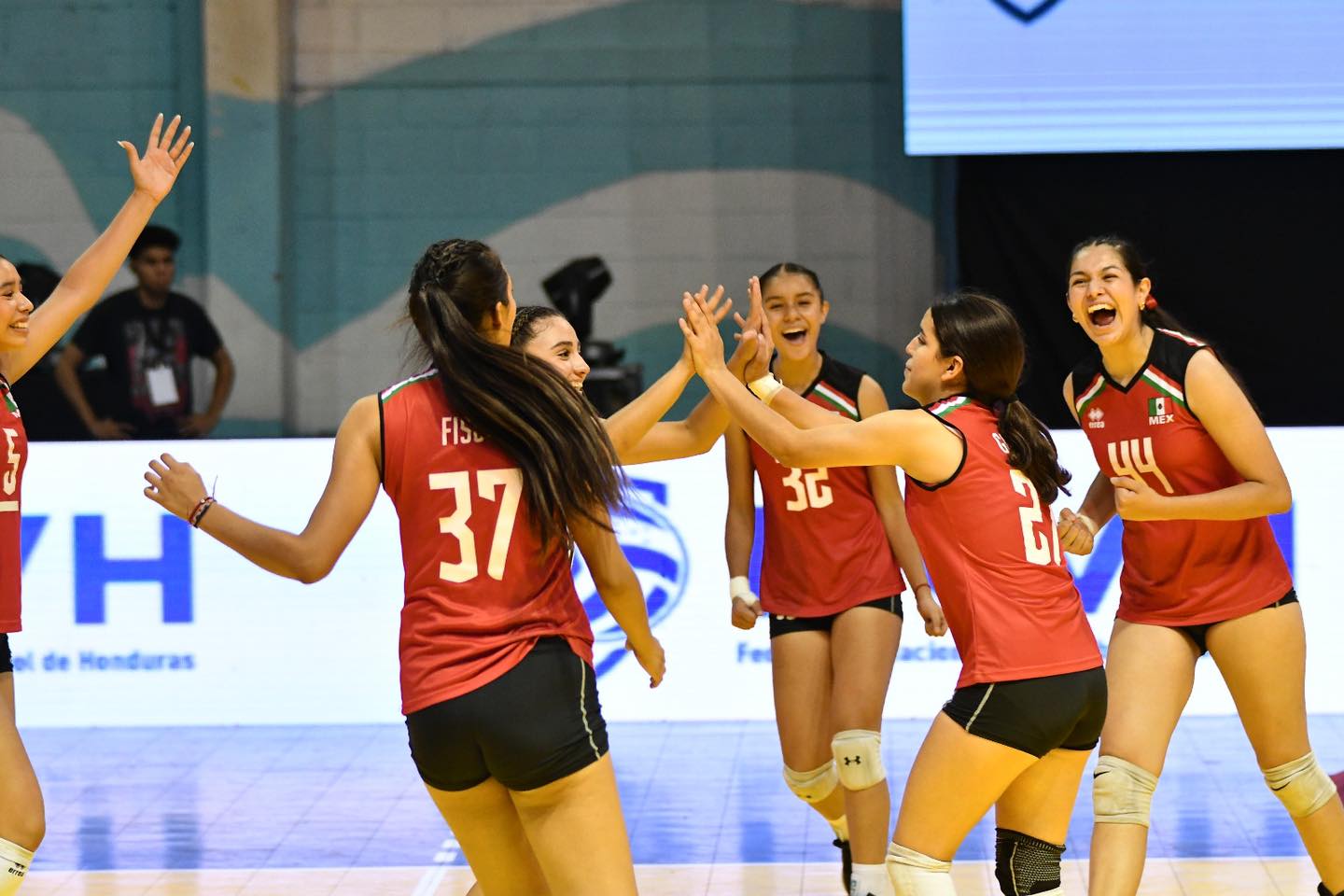 Alista León la Copa Panamericana de Voleibol Femenil a celebrarse en ...
