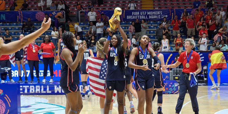 Estados Unidos revalida su corona en el Campeonato Mundial Femenino Sub-17 de baloncesto