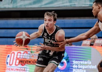 Continúa el mal paso de Abejas de León; ahora deja escapar la victoria ante Dorados