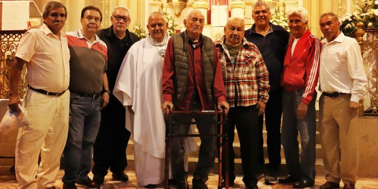 Celebra Unión de Curtidores su 96 aniversario