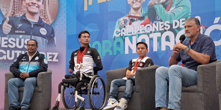 Ángel Camacho y Jesús Alberto Gutiérrez, ejemplos de esfuerzo y dedicación