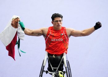 Juan Pablo Cervantes se regala medalla de oro en los Juegos Paralímpicos París 2024