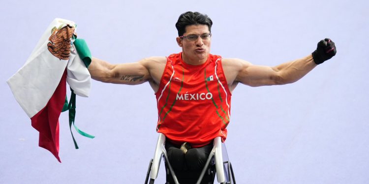 Juan Pablo Cervantes se regala medalla de oro en los Juegos Paralímpicos París 2024