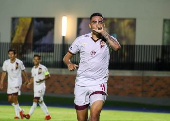 Petroleros de Salamanca le pega como visitante a Halcones FC