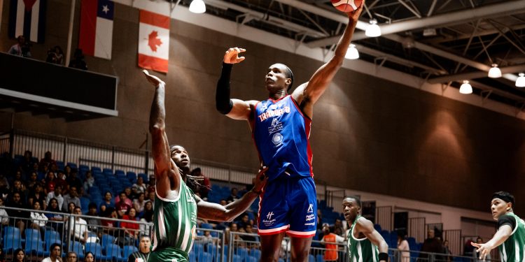 Freseros repite dosis a Abejas de León y se mete a zona de playoffs