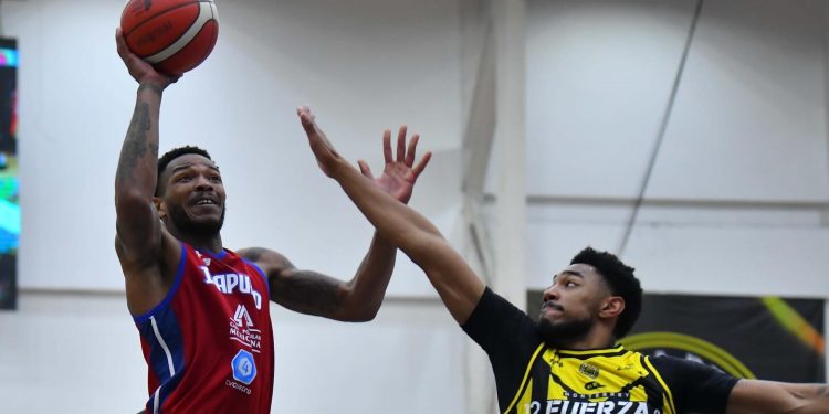 Freseros de Irapuato se queda cerca de pegarle al líder Fuerza Regia