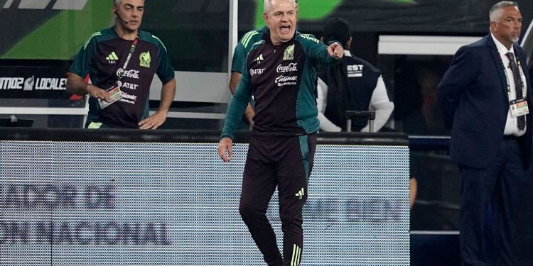 Berterame, Ochoa, Huescas, Vargas, Jiménez y Guardado, las novedades de México para amistosos