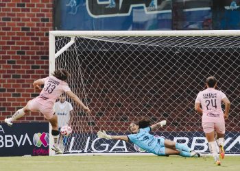 León Femenil se aleja de la calificación tras derrota ante Querétaro