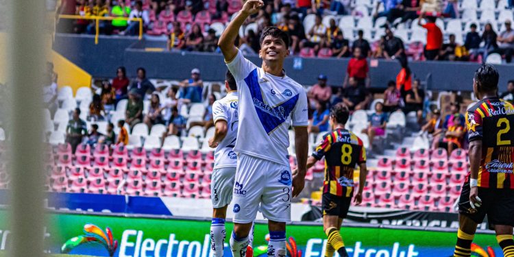 Celaya iguala ante Leones Negros y asegura su lugar en la liguilla