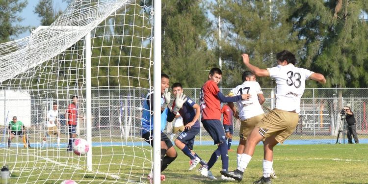 Magos del Rincón golea y se mantiene en la cima del Grupo 12 de la Liga TDP