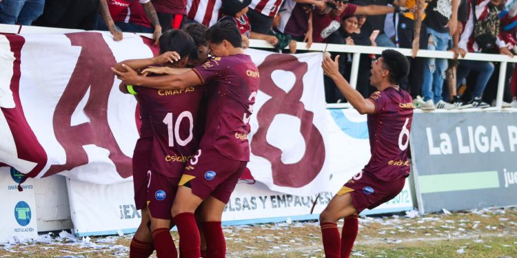 Petroleros de Salamanca se lleva el derbi ante Irapuato y se mete a zona de calificación