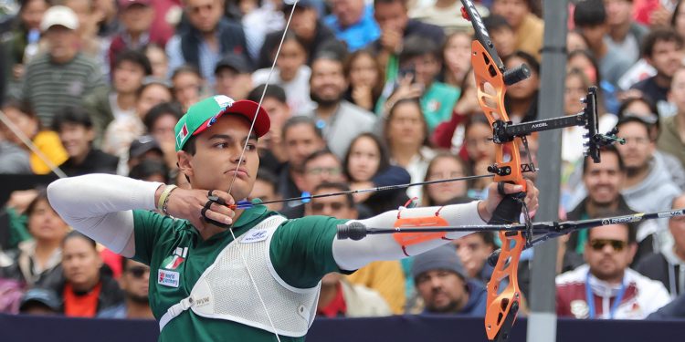 El guanajuatense, Matías Grande, se queda con el cuarto puesto en Copa del Mundo de Tiro con Arco 2024