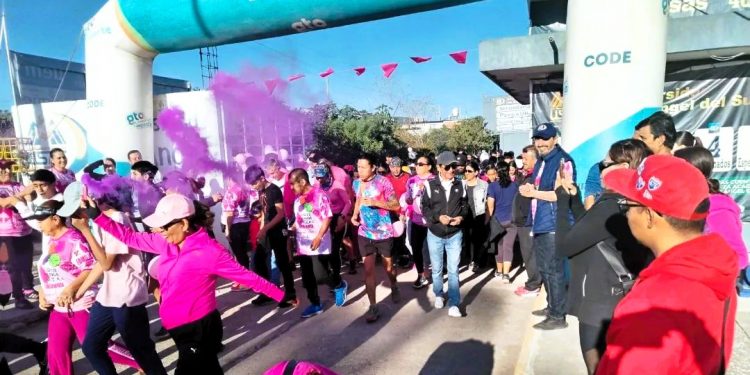 Exitosa 11va edición de la Carrera-Caminata «Tócate Para que no te Toque» en Irapuato