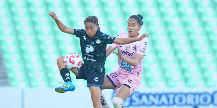 León Femenil cae por goleada ante Santos Laguna