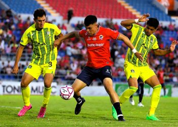 Los Aguacateros de Peribán le sacan el empate al Irapuato en tiempo de compensación