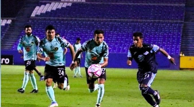 Los Lobos ULMX caen 2 por 1 de locales ante Gavilanes de Matamoros