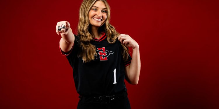 Confirma Bravas de León a Makena Brocki como su primera foránea para 2025