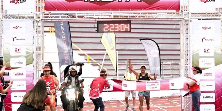 Rubén Chávez de Guanajuato Capital conquista el Maratón Bicentenario Tamaulipas