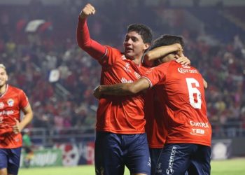 ¡A la final! Irapuato golea a Cimarrones y va por el título de la Liga Premier