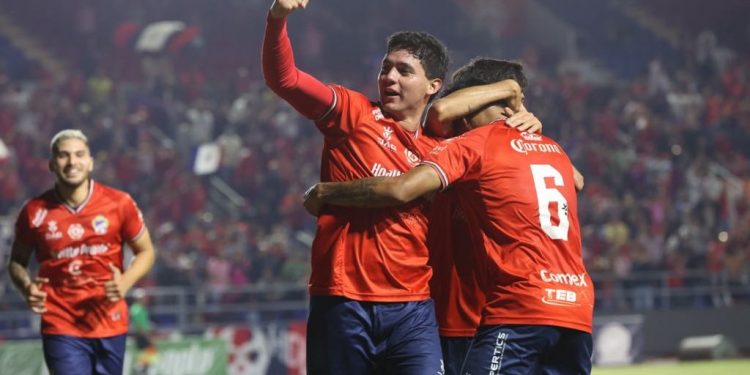 ¡A la final! Irapuato golea a Cimarrones y va por el título de la Liga Premier