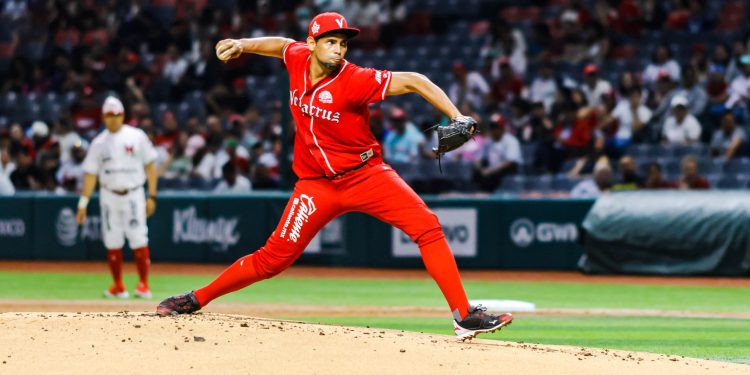 José Miguel Piña se suma al staff de lanzadores de los Bravos de León