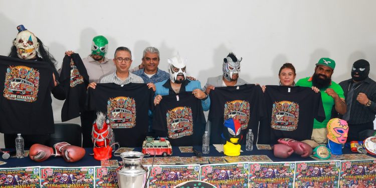 Toofymanía VII cierra el año para la lucha libre en el Domo de la Feria