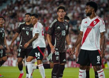 River Plate le da un paseo a México en el Monumental