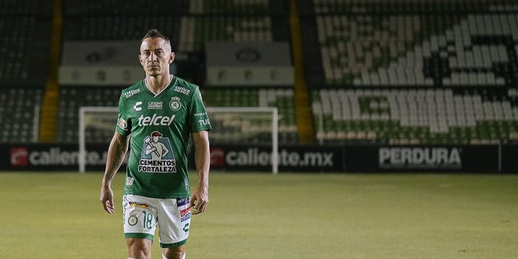 ¡Está de vuelta! Andrés Guardado sale del retiro y regresa al Club León