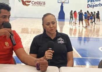 Toritas de Celaya estrena coach en la LMBPF; Arisbé Montañéz toma el mando