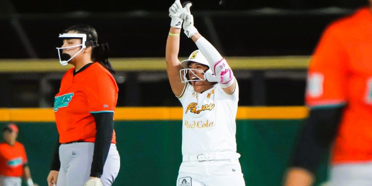 Bravas de León Logran su Primera Serie en la LMS tras Vencer a Hermosillo