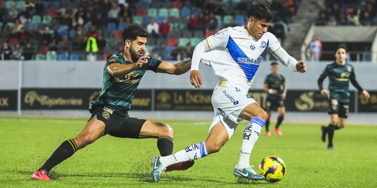 Celaya vence a La Paz de último minuto