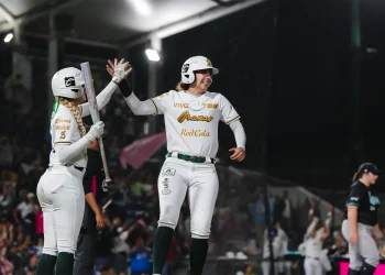 Se disputan Bravas de León y Charros el subliderato en el Domingo Santana