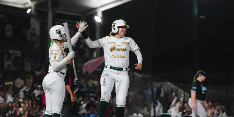 Se disputan Bravas de León y Charros el subliderato en el Domingo Santana