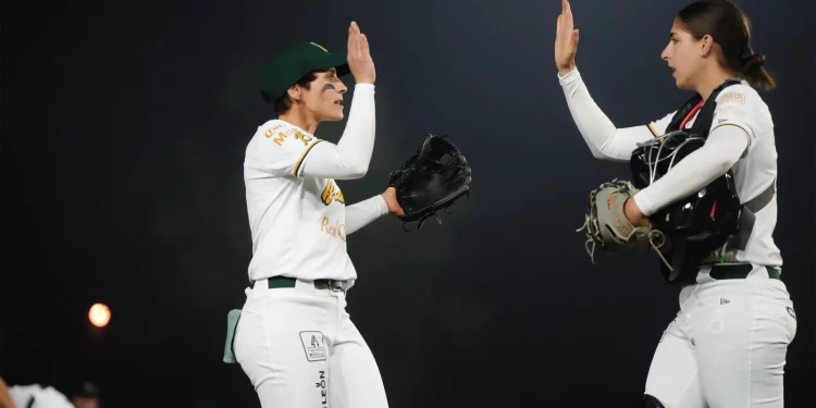 Bravas de León expone su invicto en casa de Diablos Rojos