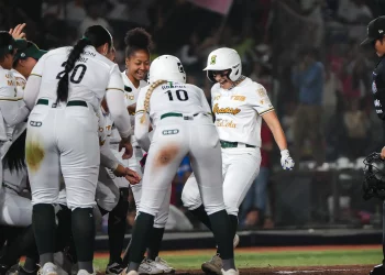 Giulia Longhi dispara jonrón de tres carreras y Bravas pega a Sultanes