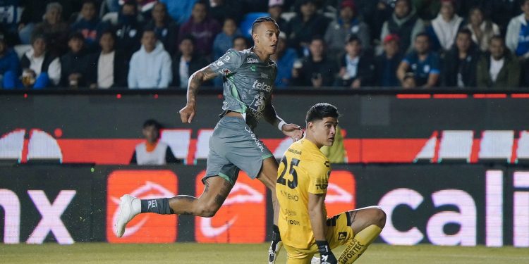 Más líder que nunca. León vence a Pachuca y ya son cinco victorias en fila
